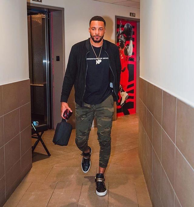 亚特兰大2-0佛罗伦萨，奥迪隆破僵，卢克曼建功（亚特兰大2-0完胜佛罗伦萨：奥迪隆先拔头筹，卢克曼再下一城）