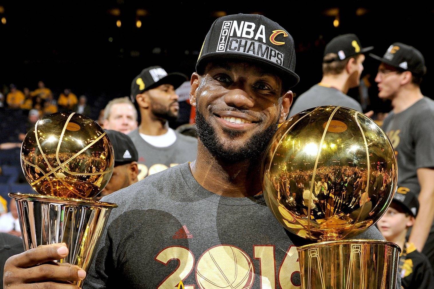 5犯离场却获主帅认可，杨瀚森首次先发4+5+2+，开拓者惨败灰熊（虽5犯被罚下仍获主帅力挺，杨瀚森首次首发交出4+5+2，开拓者惨败于灰熊）