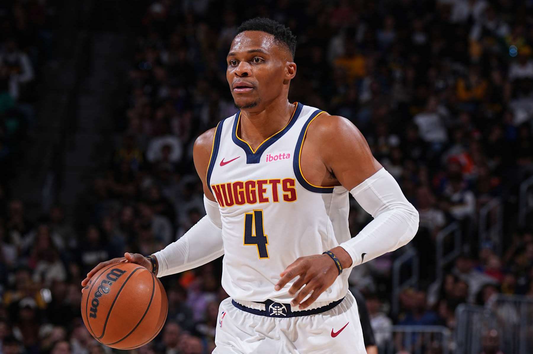 尼克斯今日背靠背战76人：唐斯和哈特双双迎来复出（尼克斯今日背靠背再战76人：唐斯、哈特同时回归）