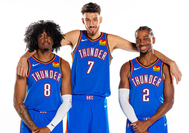 皇马客战阿拉维斯大名单：仅有5名后卫，其中包含两名二队后卫（皇马客场战阿拉维斯名单：后卫仅5人，其中两名来自二队）