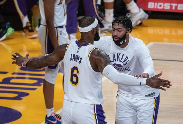 投篮手型为何如此重要？（为什么投篮手型至关重要？）