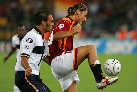 世欧预半场：恩博洛破门，尼格伦追平，瑞士暂1-1瑞典（世欧预半场战报：恩博洛先开纪录，尼格伦扳平，瑞士暂与瑞典1-1）