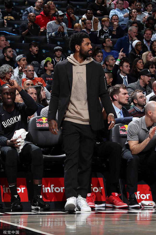 瓦伦西亚对阵塞维利亚：首发阵容与比赛前瞻（瓦伦西亚vs塞维利亚：首发名单与赛前解析）