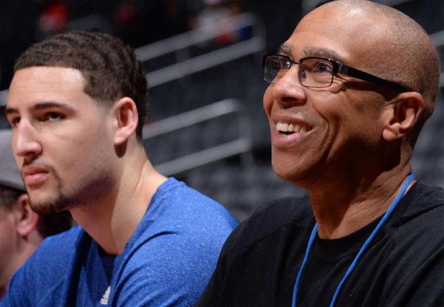 TA：图赫尔战术实验喜忧参半，贝林厄姆主导进攻渐入佳境（TA：图赫尔战术调整成效参差，贝林厄姆引领进攻日趋成熟）