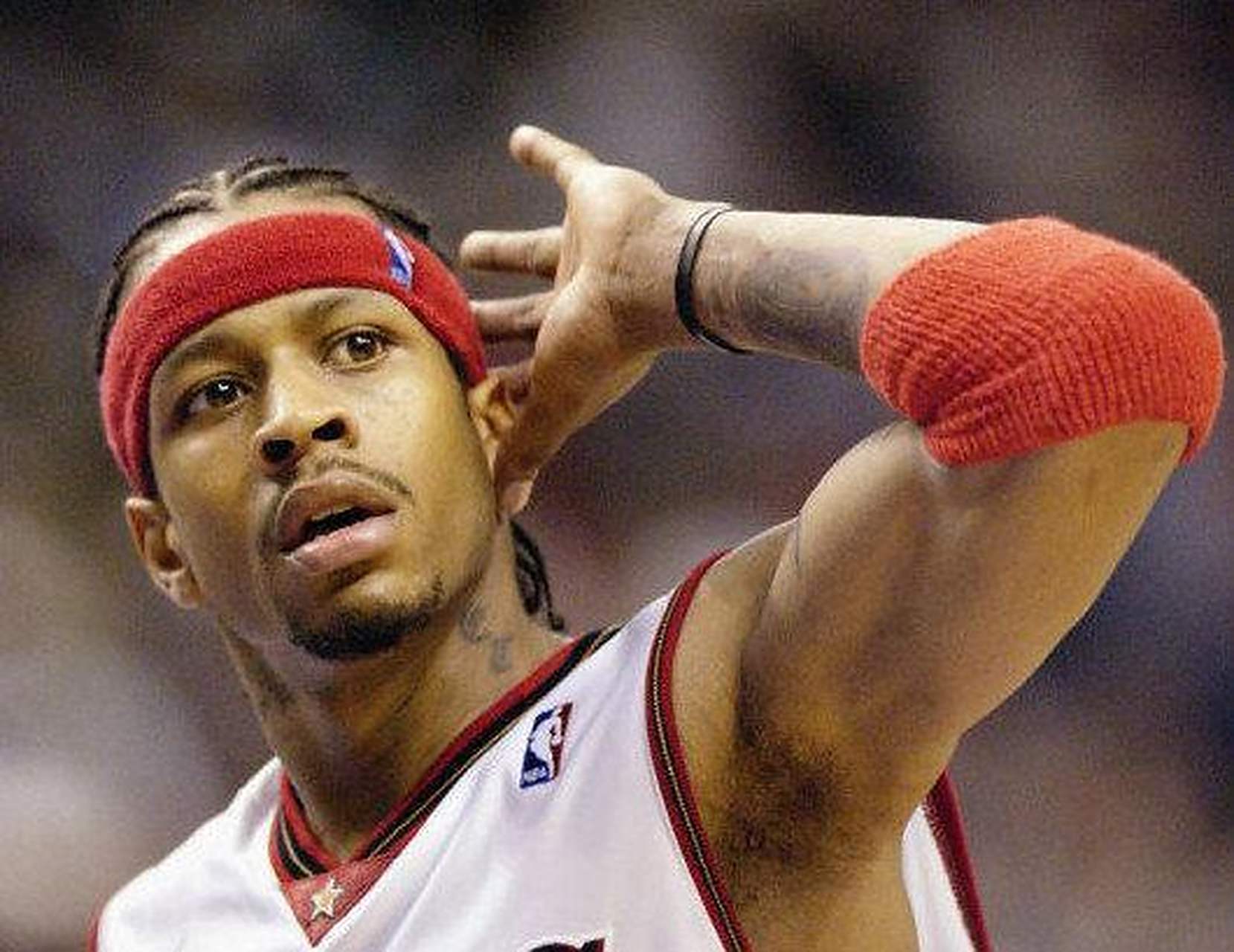 马雷斯卡：我们的丢球很愚蠢，在对方禁区内又浪费了太多机会（马雷斯卡：失球低级，禁区内浪费了太多良机）