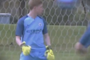 干净又卫生！贝克汉姆晒印度行学习制作美食视频（贝克汉姆印度之行分享亲学美食视频，制作过程洁净讲究）